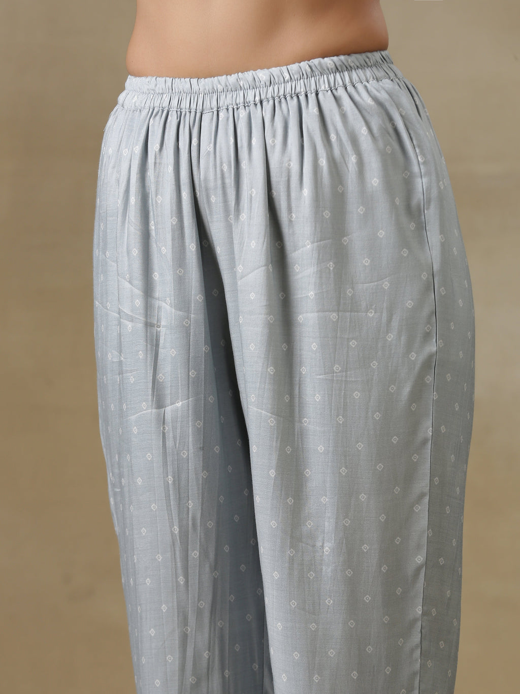 trueBrowns Grey Bandhani Printed Silk Front Open Short Co-Ord Set