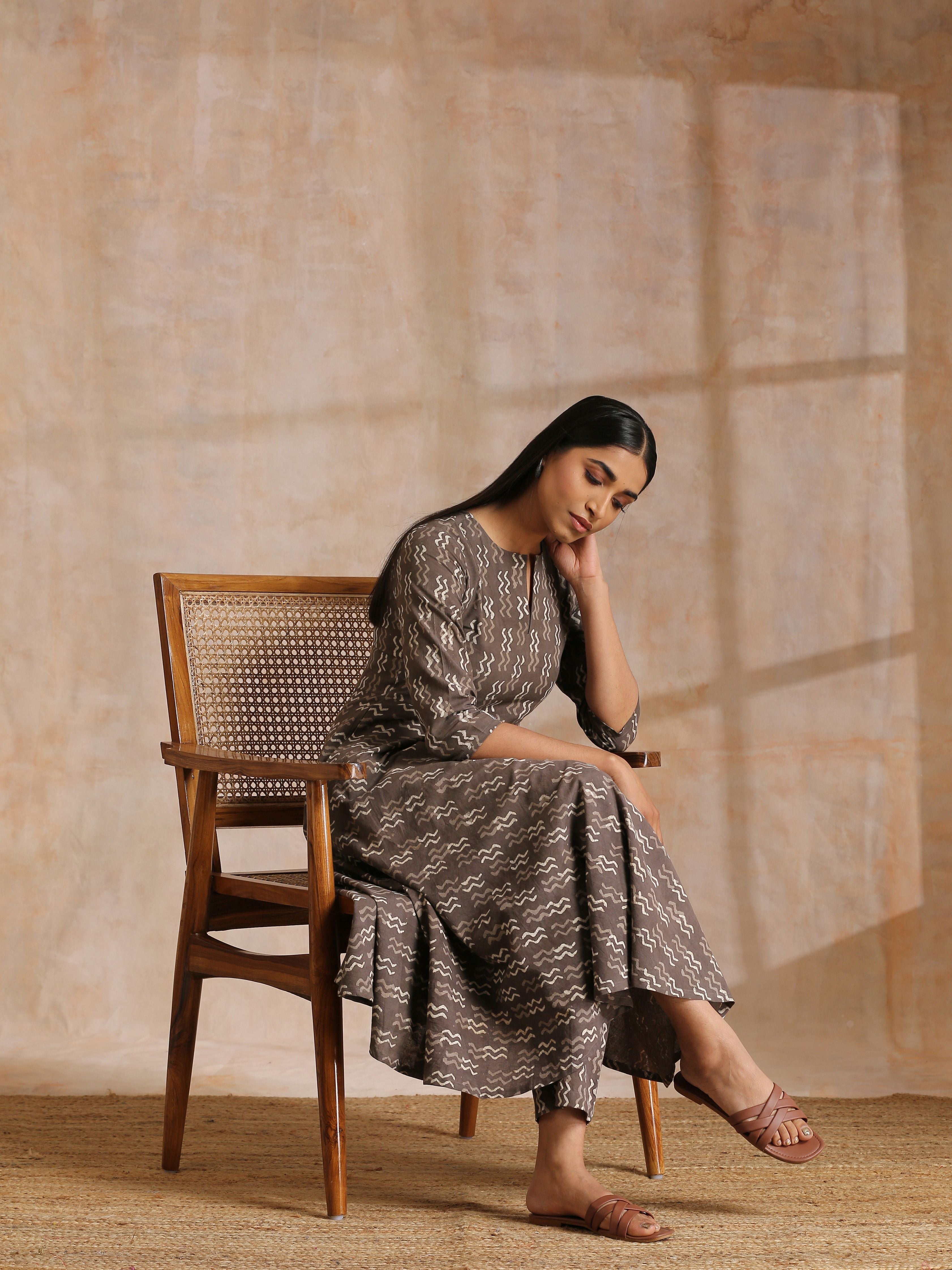 trueBrowns Clay Dabu Zig-Zag Motifs Print Cotton Flared Kurta Pant Set