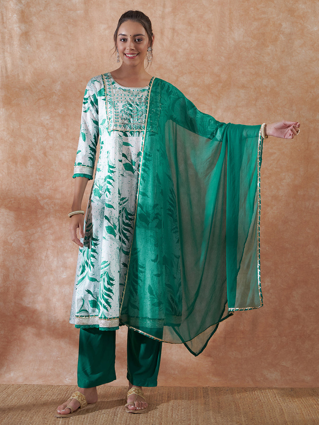 InWeave Women's White Teal Lurex Leaf Print Patch Gota Kurta Set W Teal Dupatta