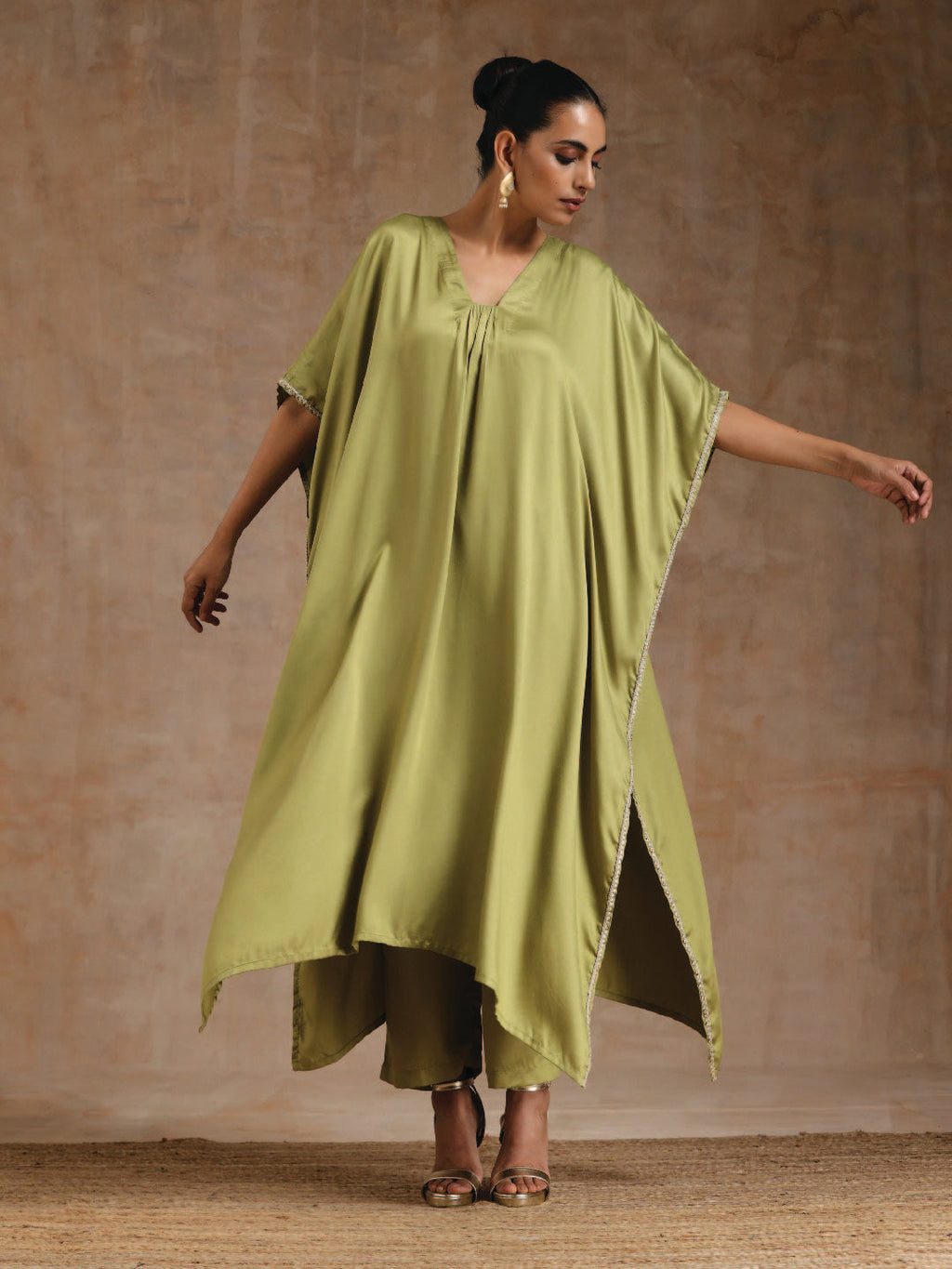 trueBrowns Light Green Modal Satin Kaftan Kurta Set