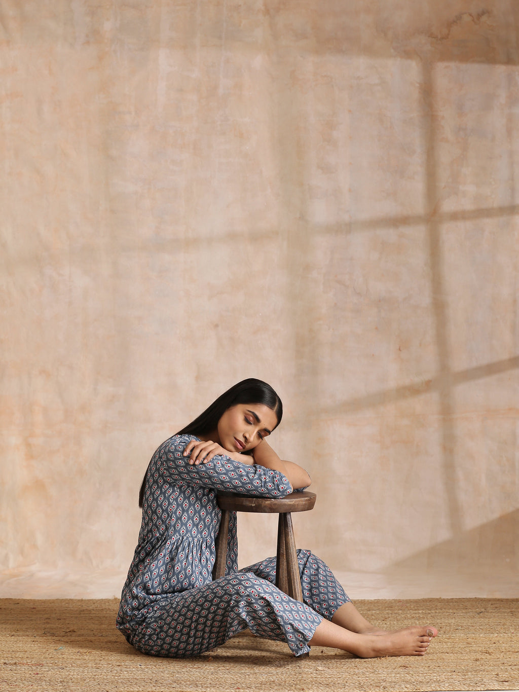 trueBrowns Steel Grey Ikat Print Cotton Gathers Co-Ord Set