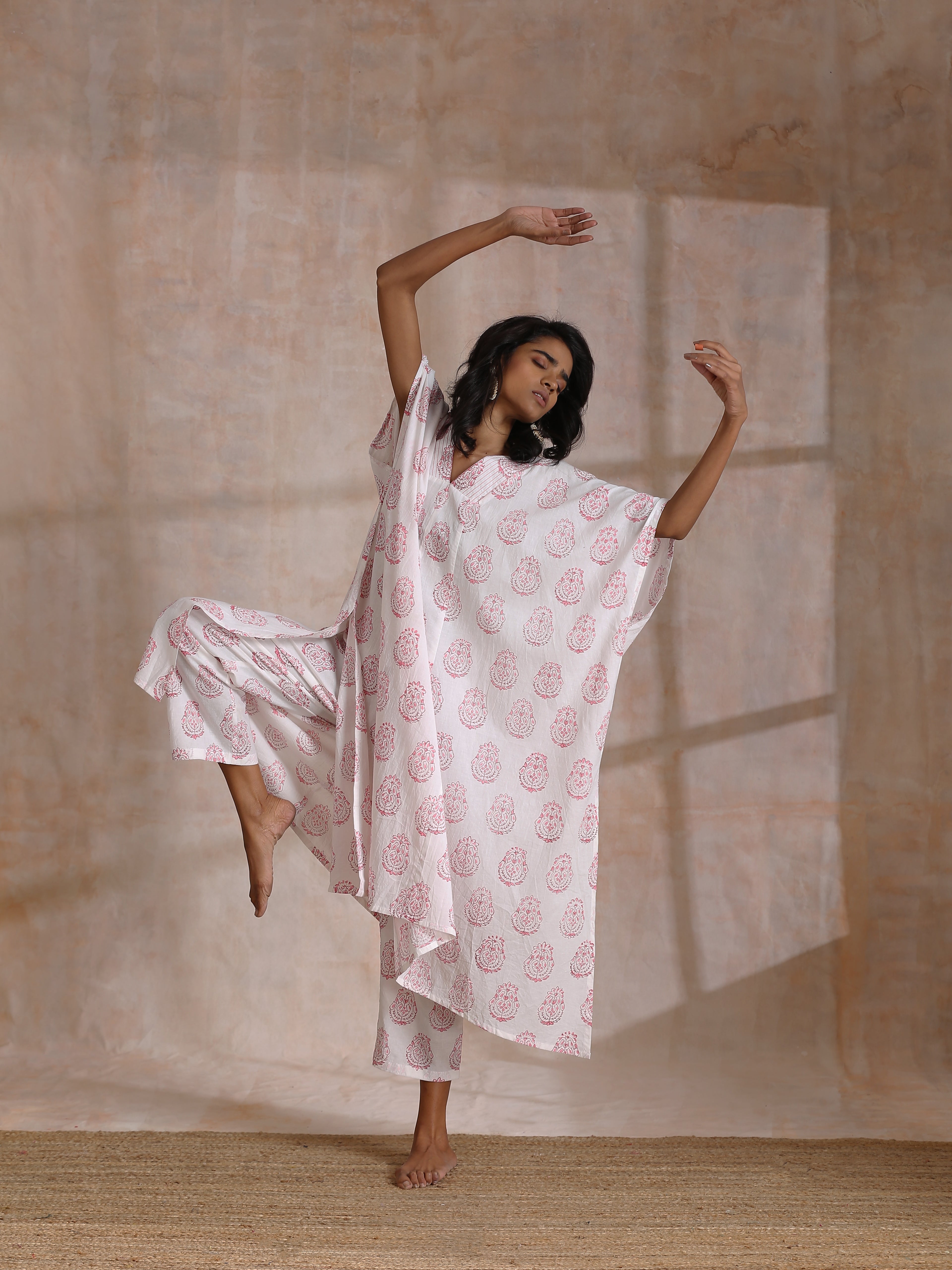 trueBrowns Pink Big Buta On White Print Cotton Panel Kaftan Kurta Pant Set