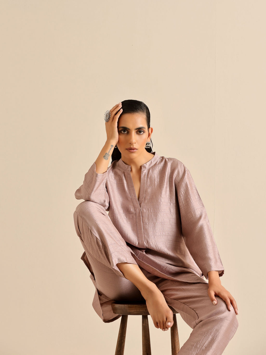 trueBrowns Grey Silk Texture Relaxed Co-Ord Set
