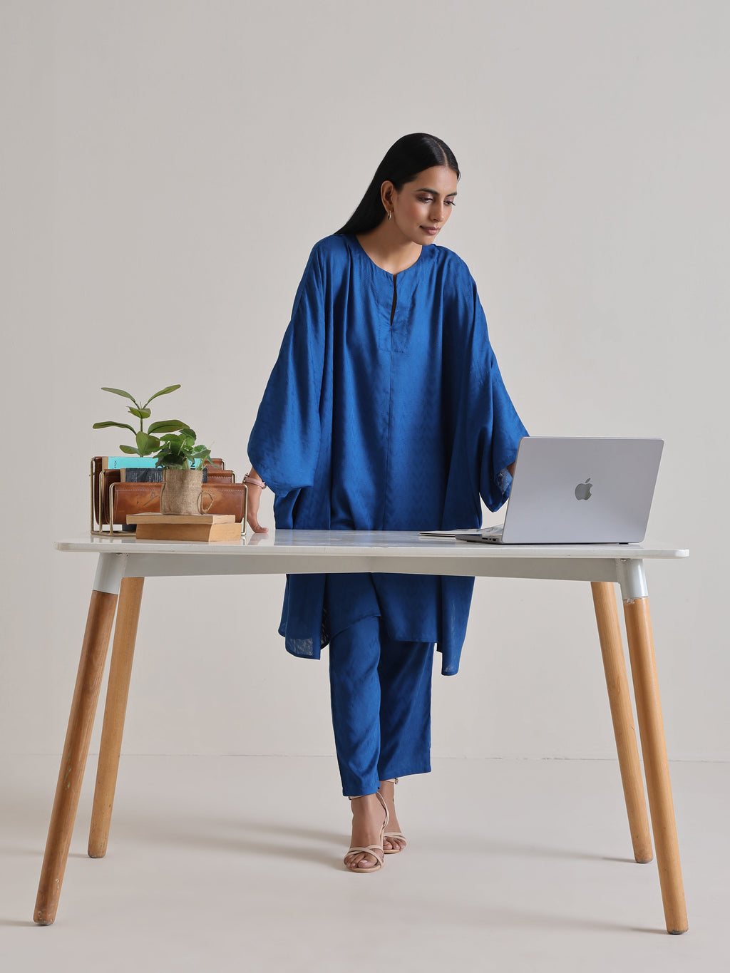 trueBrowns Ink Blue Oversized Round Co-Ord Set