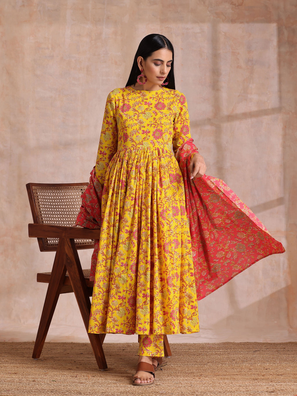 trueBrowns Sunshine Yellow Overall Floral Block Print Cotton Kurta Pant Dupatta Set