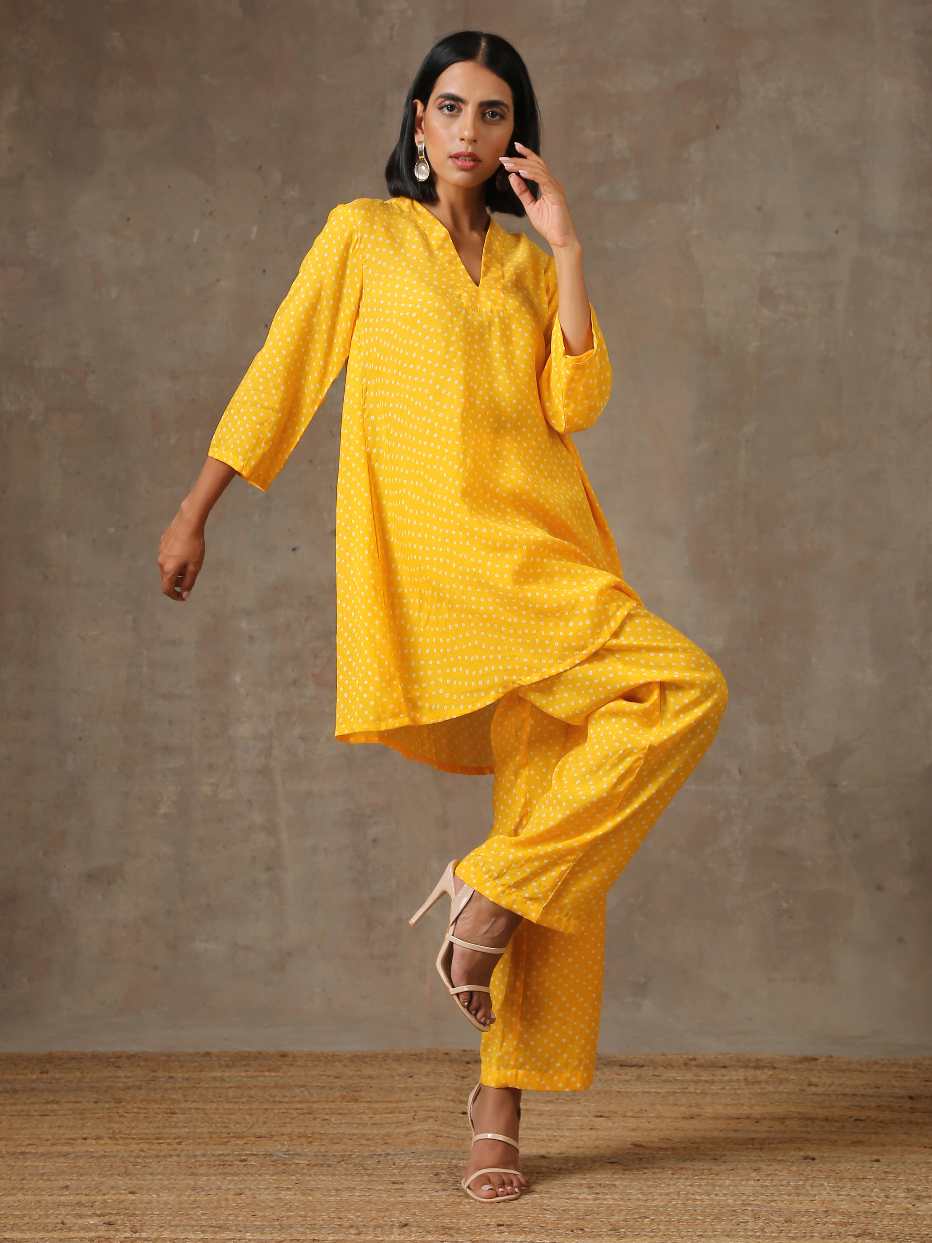 trueBrowns Yellow Bandhani Flare Printed Silk Co-Ord Set