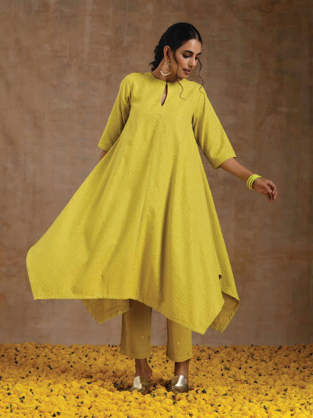 trueBrowns Lime Gold Cotton Handkerchief Kurta Set