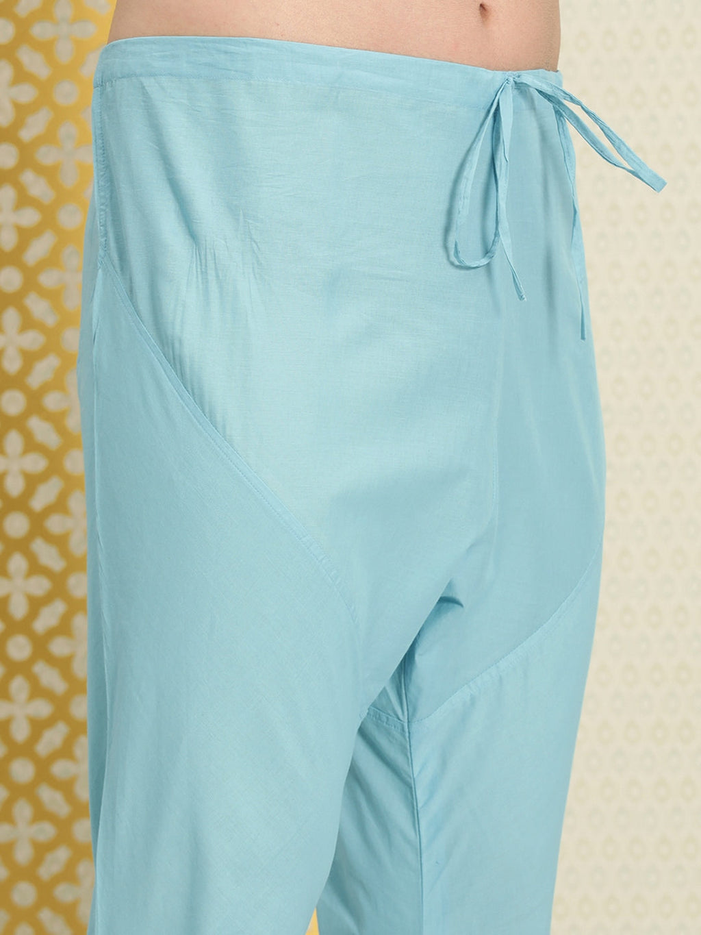 House of Pataudi Men Pure Cotton Schiffli Thread Work Jashn Kurta with Pyjamas