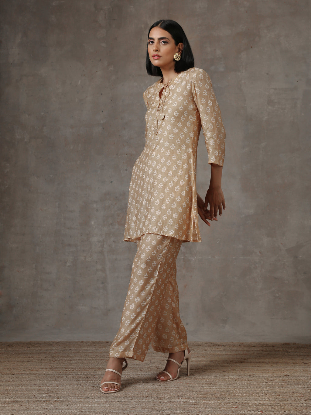 trueBrowns Beige White Printed Silk Co-Ord Set
