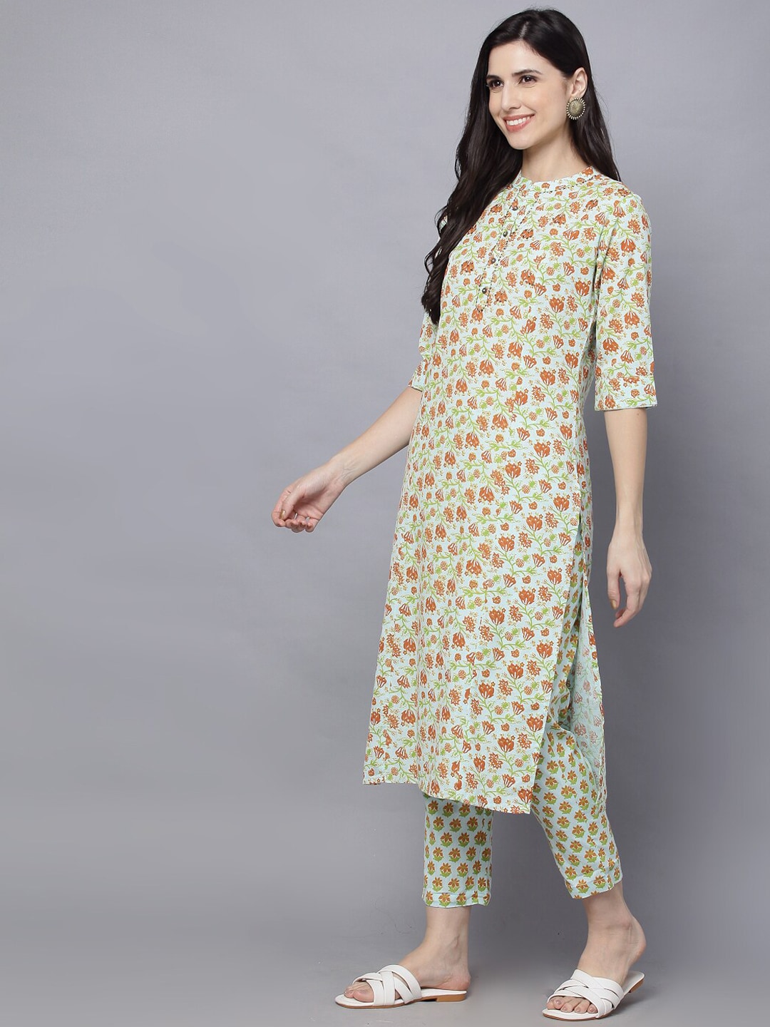 HERE&NOW Women Green Floral Printed Kurta with Trousers