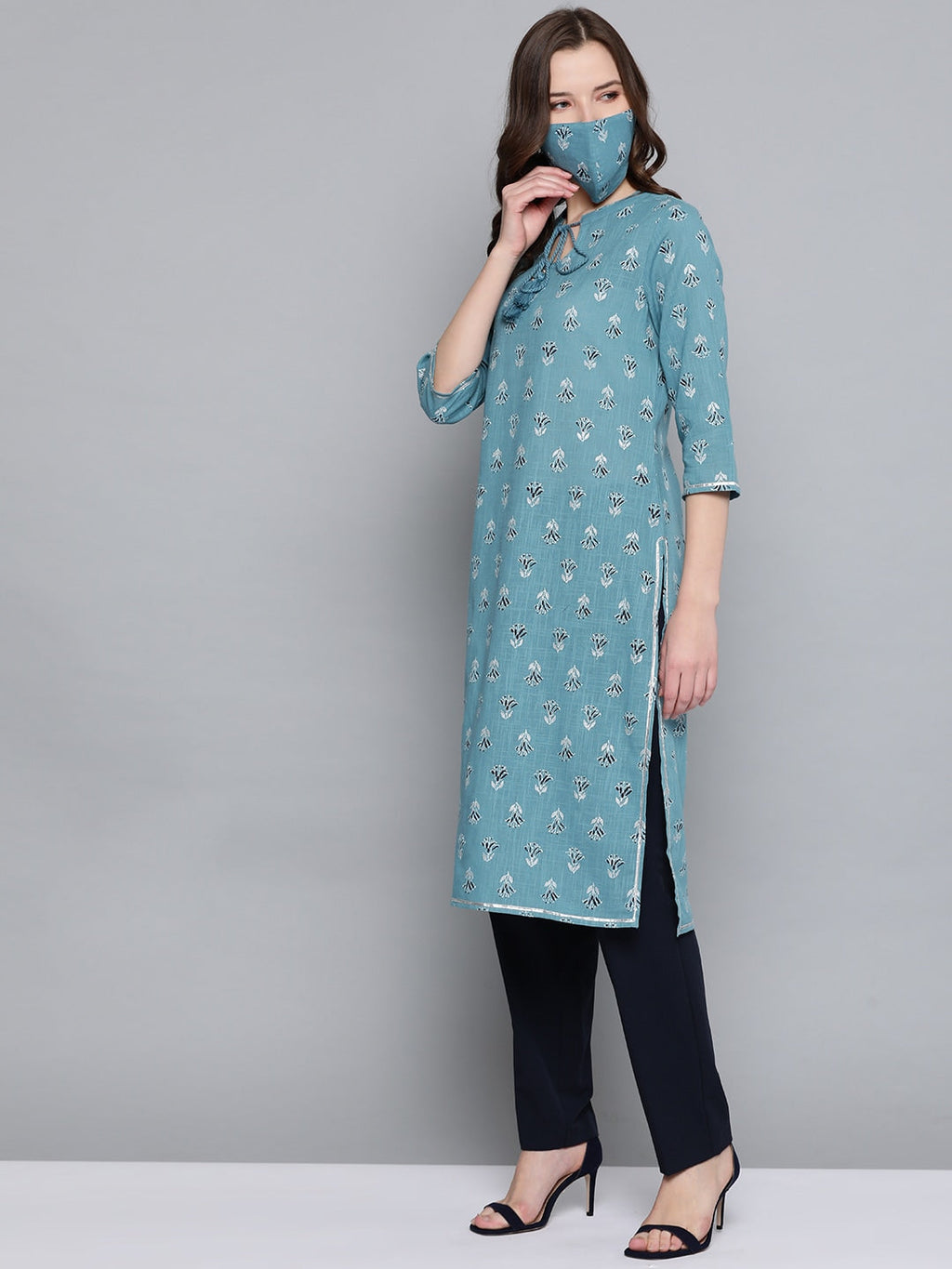 HERE&NOW Women Blue White Printed Straight Kurta