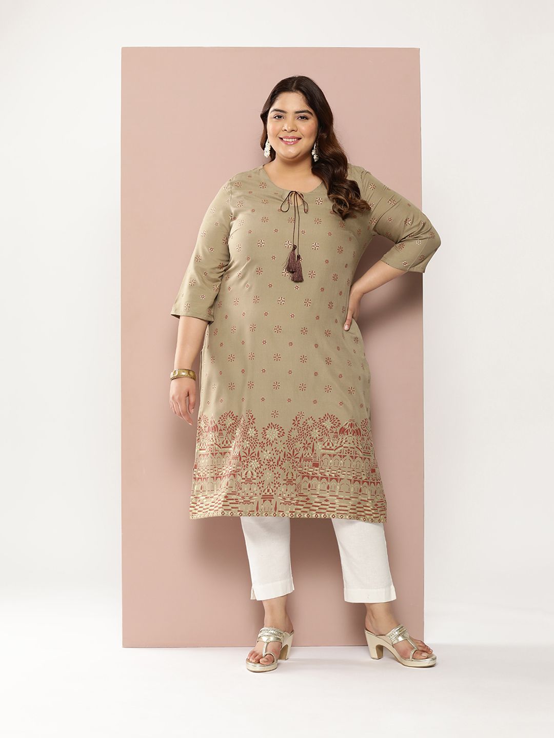 Sztori Plus Size Ethnic Motifs Tie-Up Neck Kurta