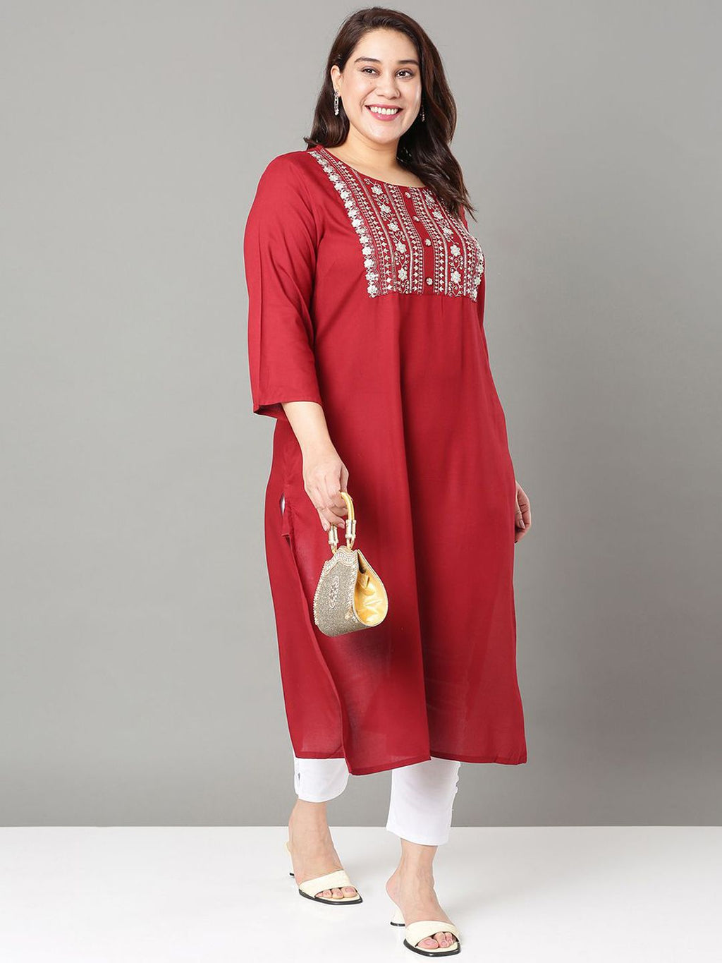 Sztori Plus Size Floral Yoke Design Mirror Work Straight Kurta