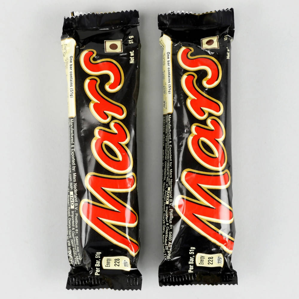 Hulk Metal Rakhi with Mars & Snickers Chocolate