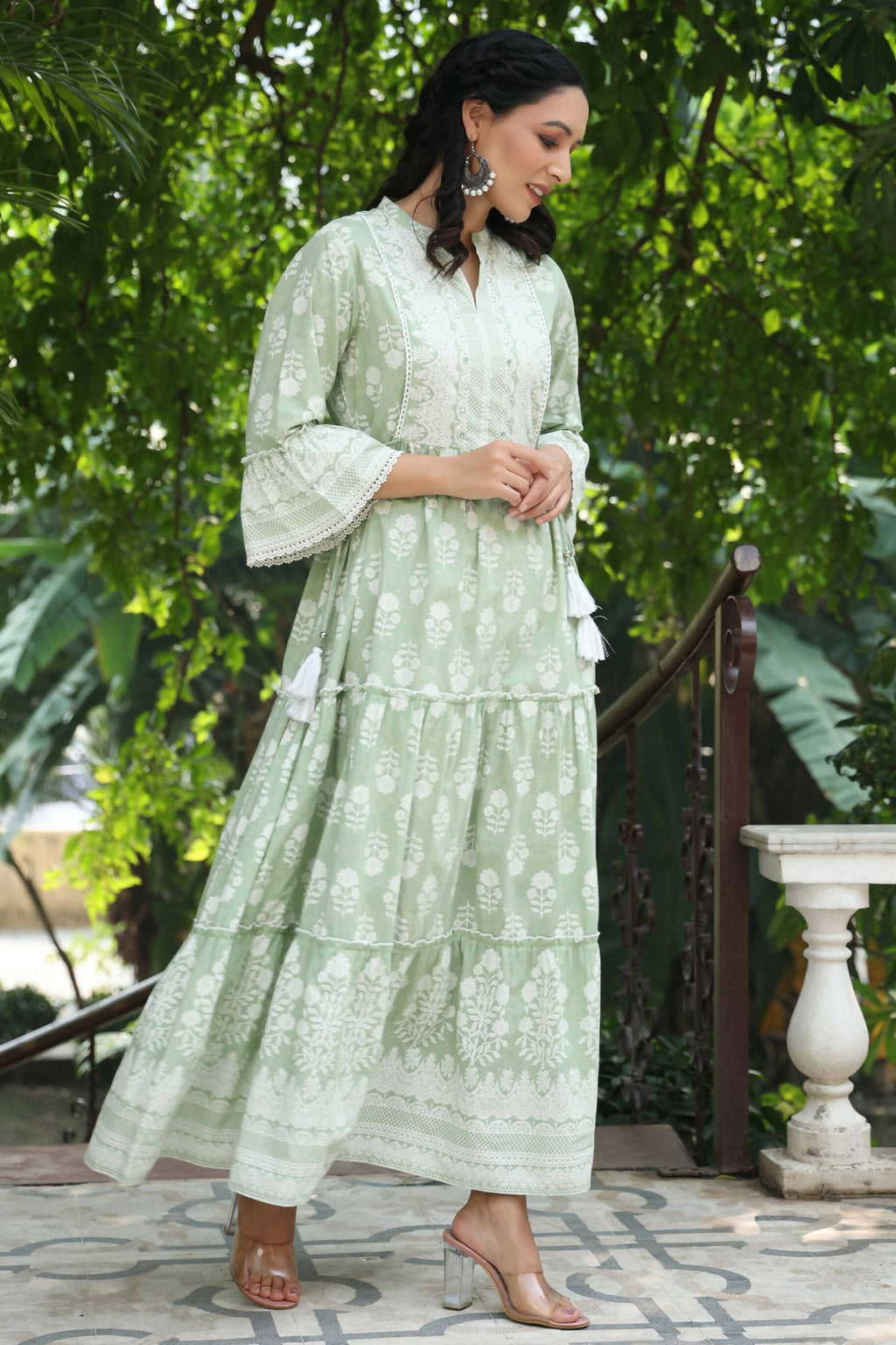 Juniper Women's Green Cambric Floral Printed Maxi Tiered Dress