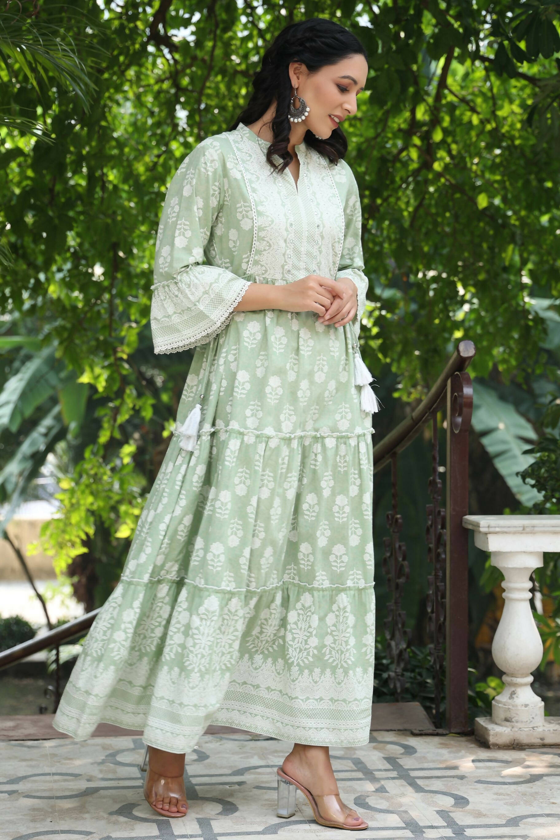 Juniper Women's Green Cambric Floral Printed Maxi Tiered Dress