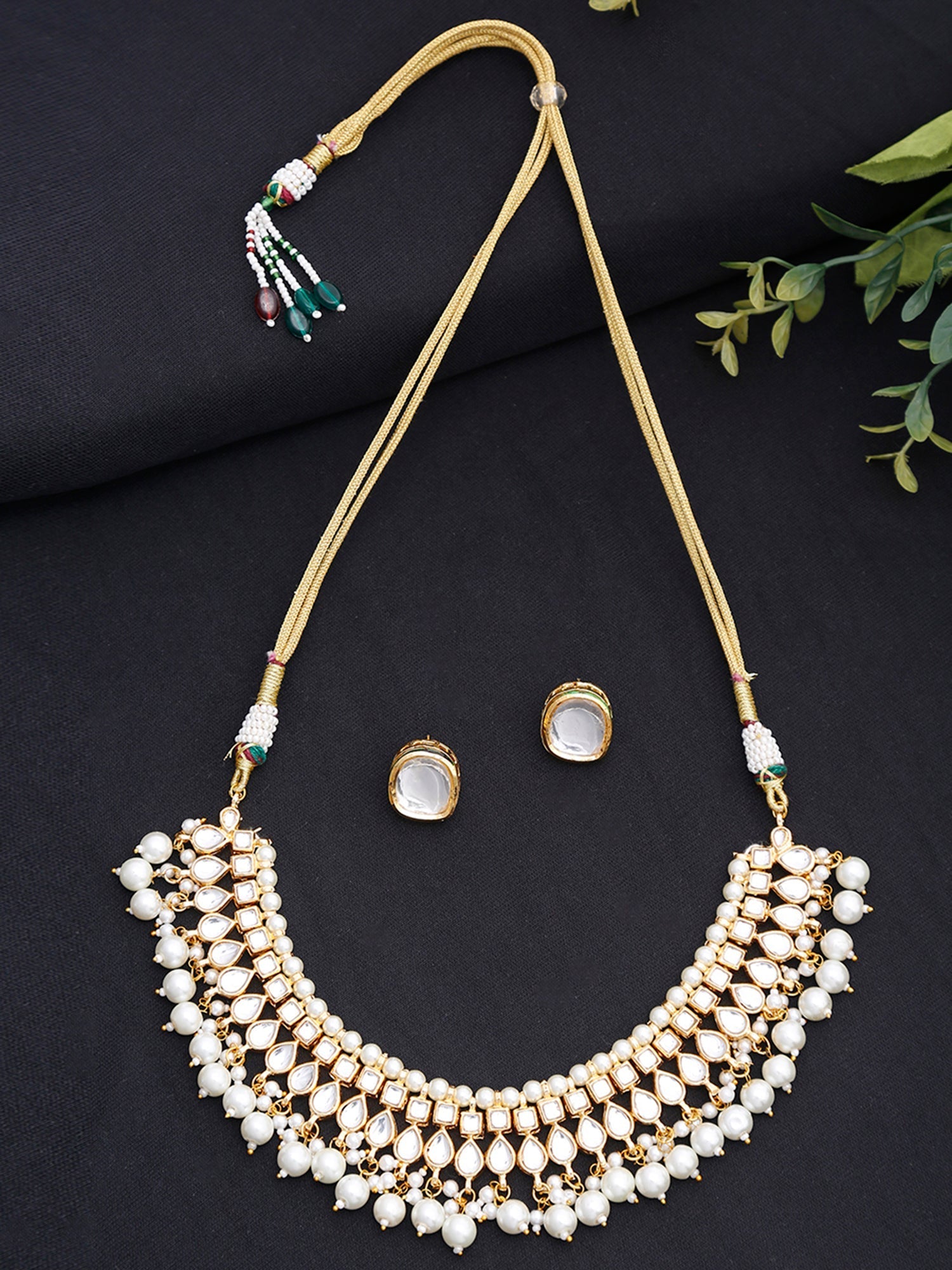 Kundan Choker With Pearls & Studs - Ruby Raang