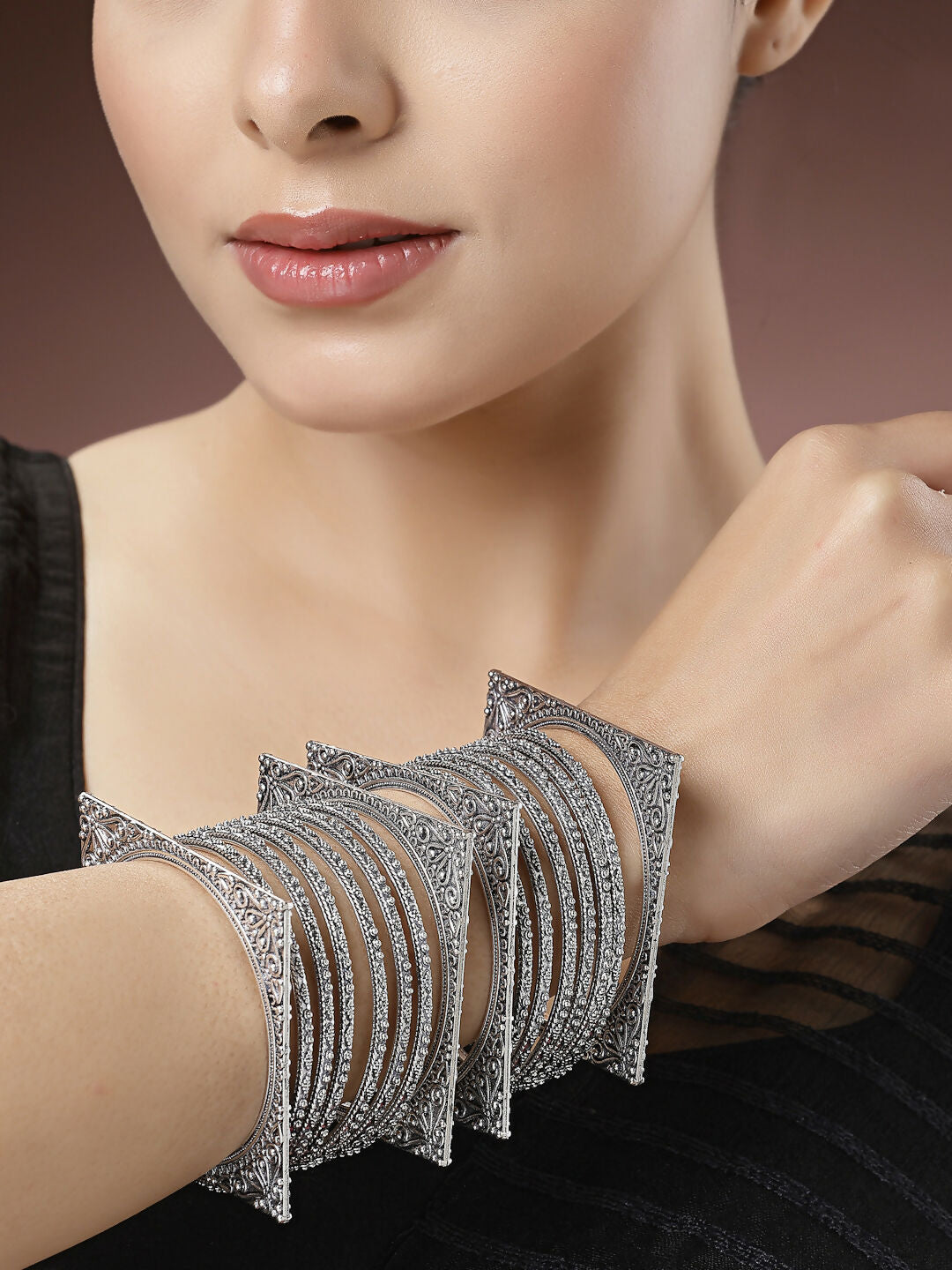 NVR Women's Set of 8 Silver-Toned German Silver Oxidised Bangles