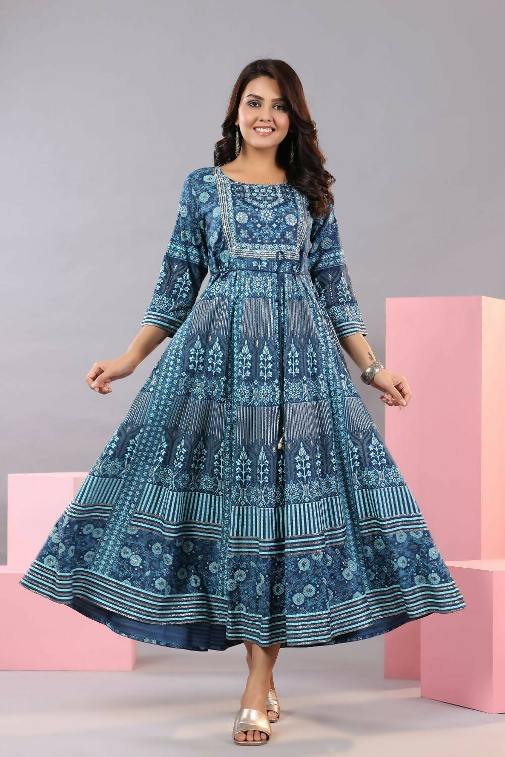 Juniper Women Blue Shantoon Floral Printed Maxi Dress