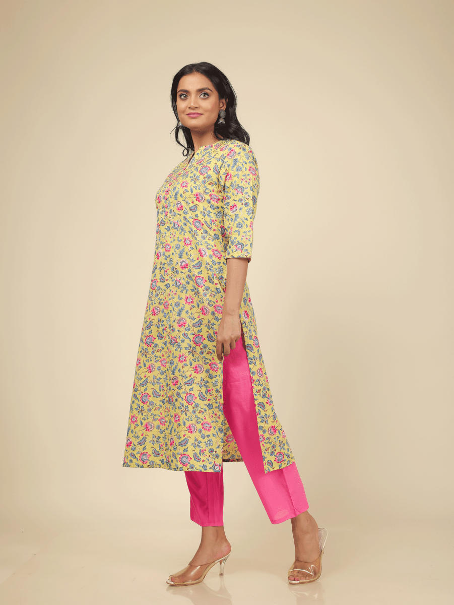 Aramya Straight Soft Cotton Floral Print Women's Kurta - Yellow