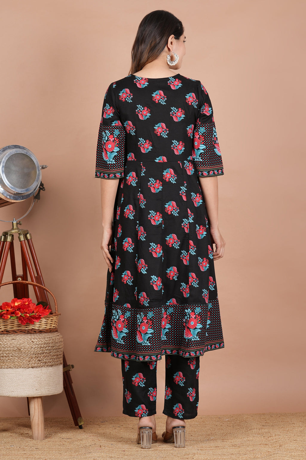 House of RP Women's Black Floral Cotton Kurta, Pant Set