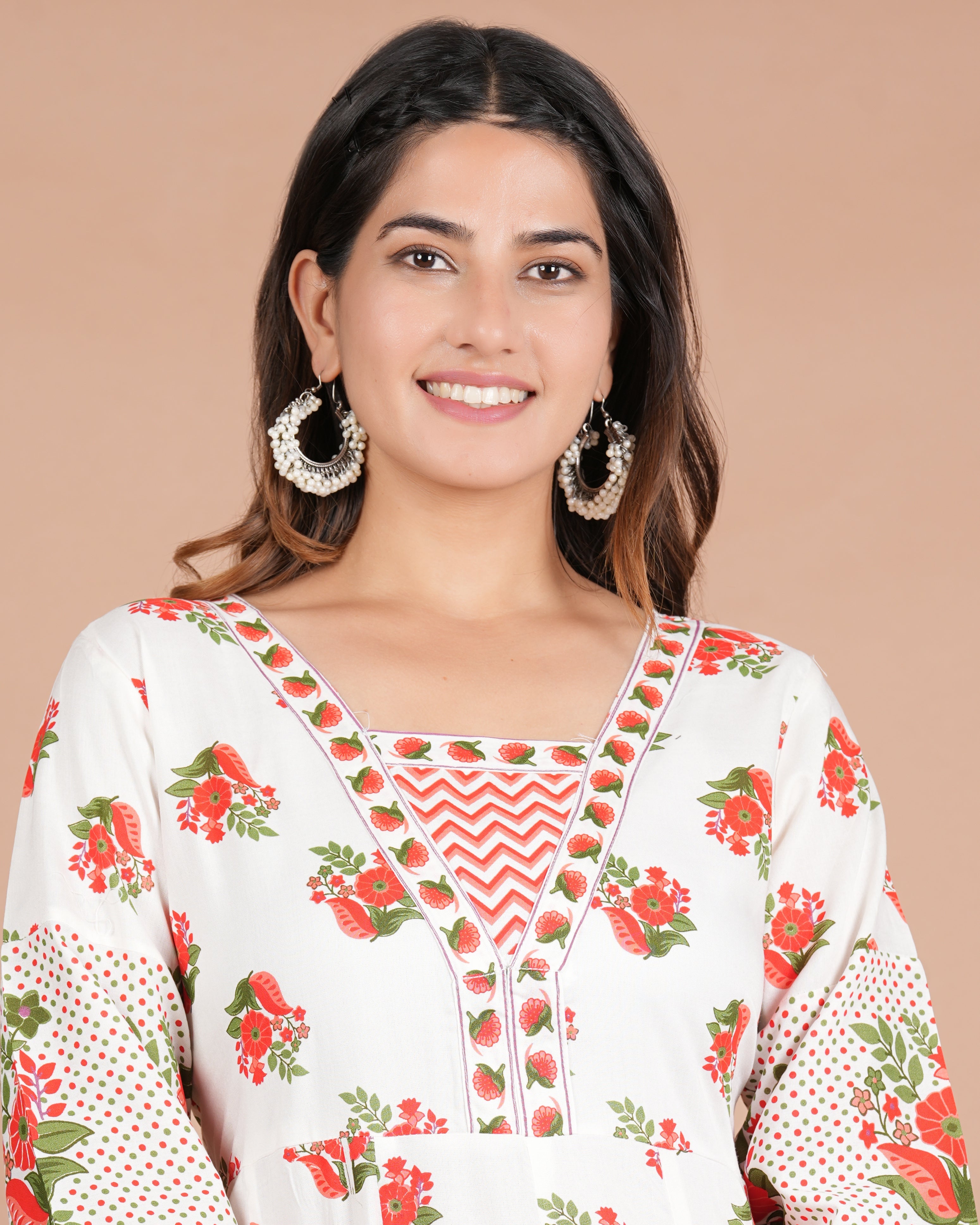 House of RP Women's Off-White Floral Cotton Kurta, Pant Set