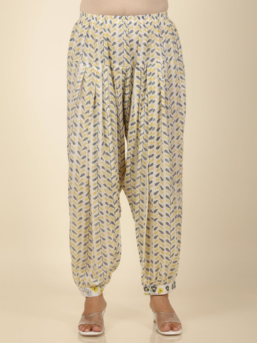 Aramya Straight Soft Cotton Floral Print Women's Kurta Set - Off White