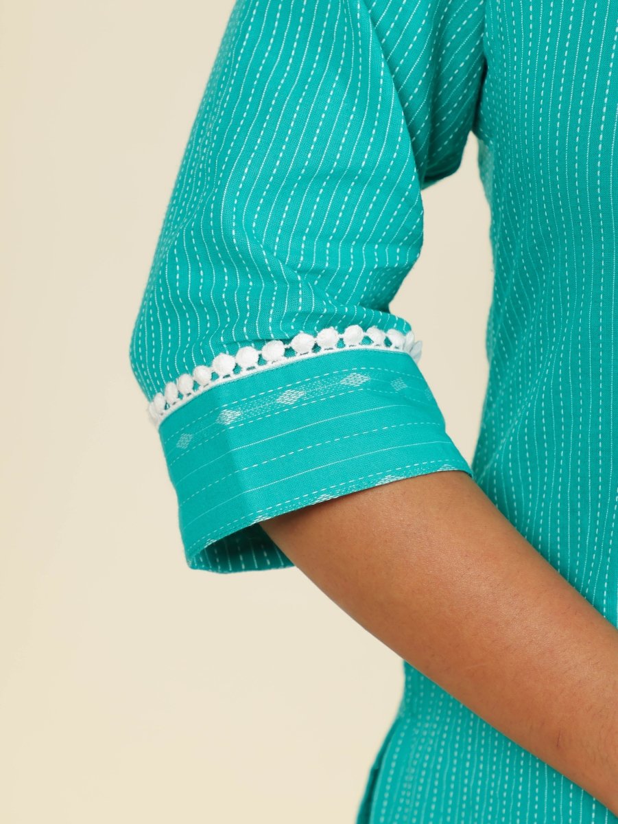 Aramya Straight Kantha Cotton Woven Design Print Women's Kurta - Turquoise