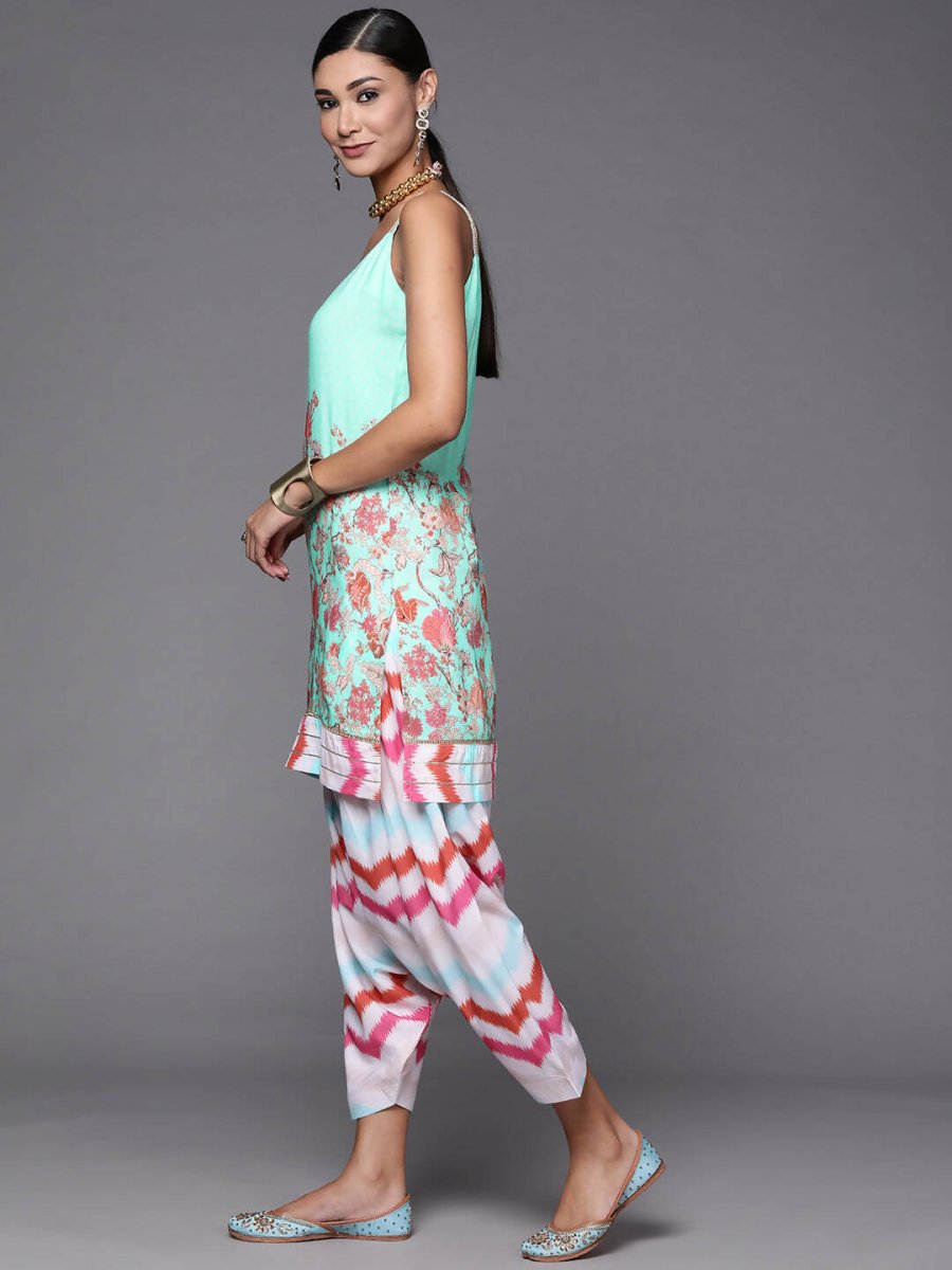 Ahalyaa Women Blue Floral Printed Kurta with Patiala & With Dupatta
