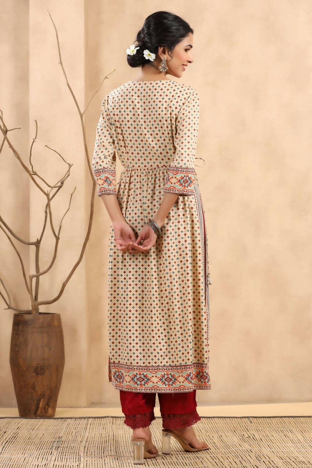 Juniper Women's Beige Rayon Printed Embroidered Straight Kurta