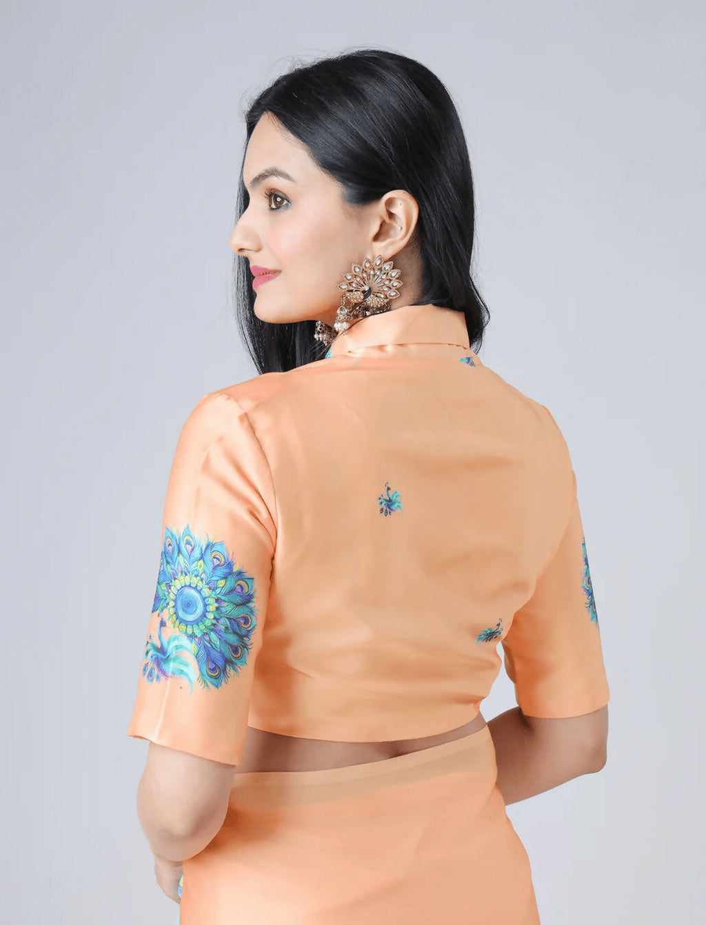 Vastranavya Peach Peacock Print Free Hand Ready to Wear Saree