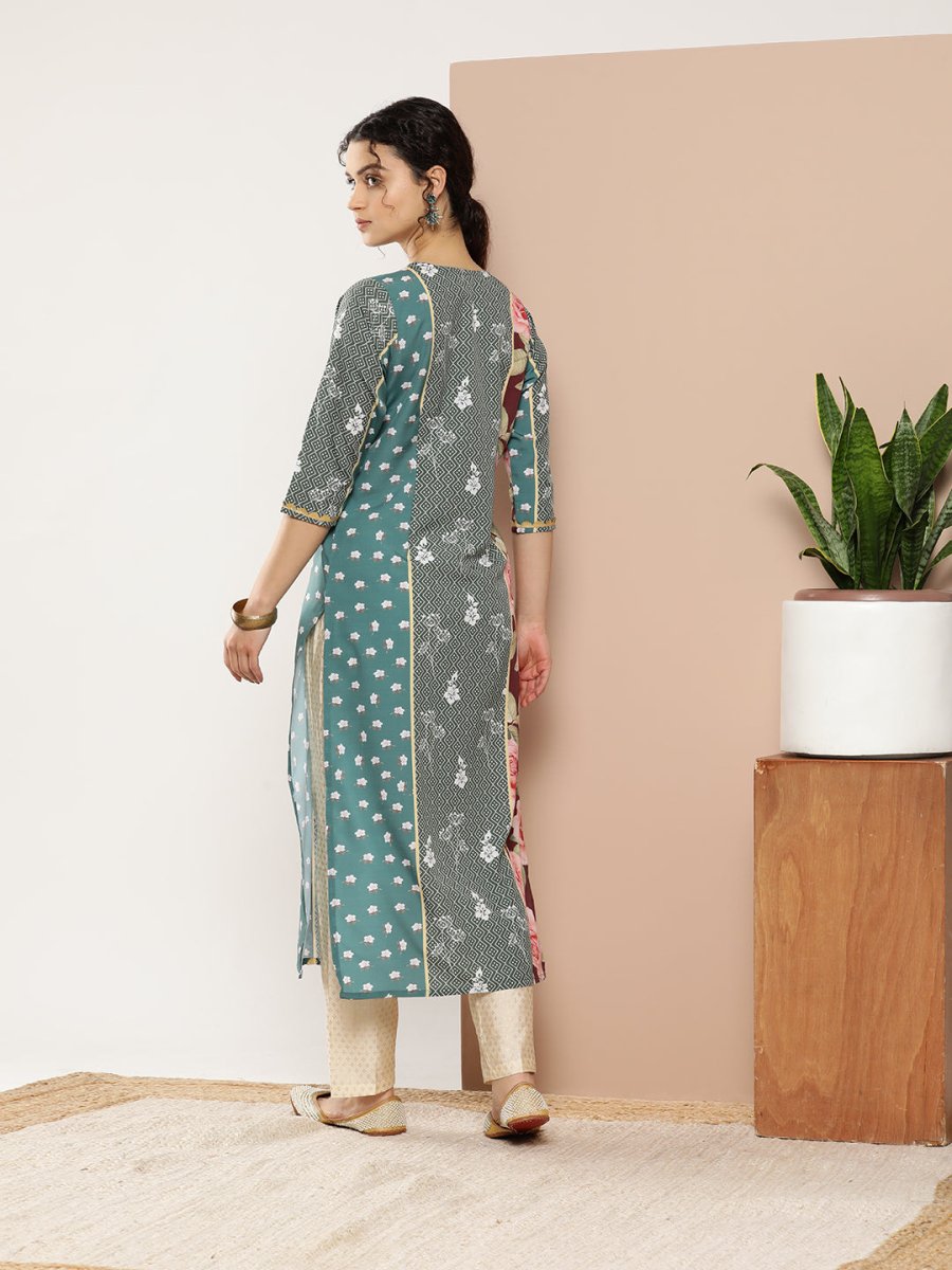 Ahalyaa Women Green & Pink Floral Printed Gotta Patti Floral Crepe Kurta