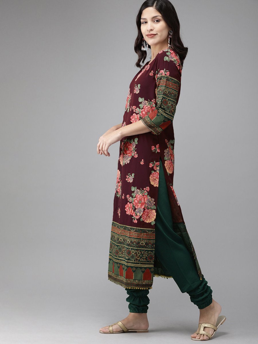 Ahalyaa Women Burgundy & Green Printed Beautiful Kurta Set