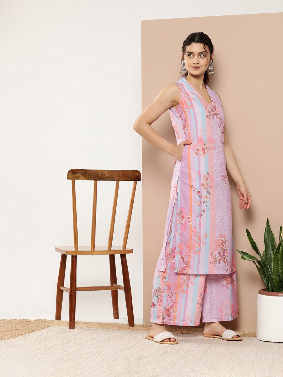 Ahalyaa Women Lavender Floral Printed Gotta Patti Kurta with Palazzos & With Dupatta