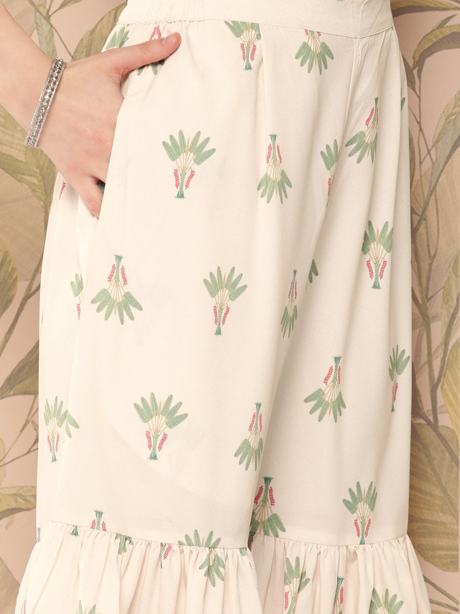 Ahalyaa Women Floral Printed Regular Kurti with Sharara & With Dupatta