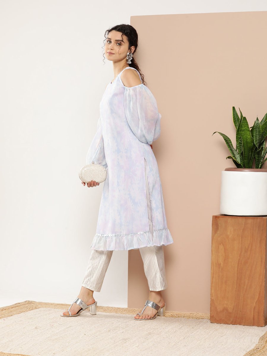 Ahalyaa Women Blue & White Floral Printed Cold-Shoulder Sleeves Gotta Patti Georgette Kurta