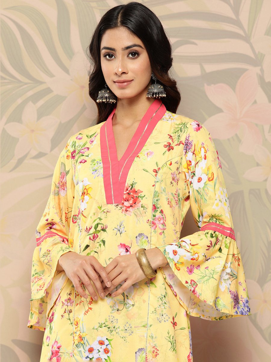 Ahalyaa Floral Printed Bell Sleeves Gotta Patti Crepe Kurta