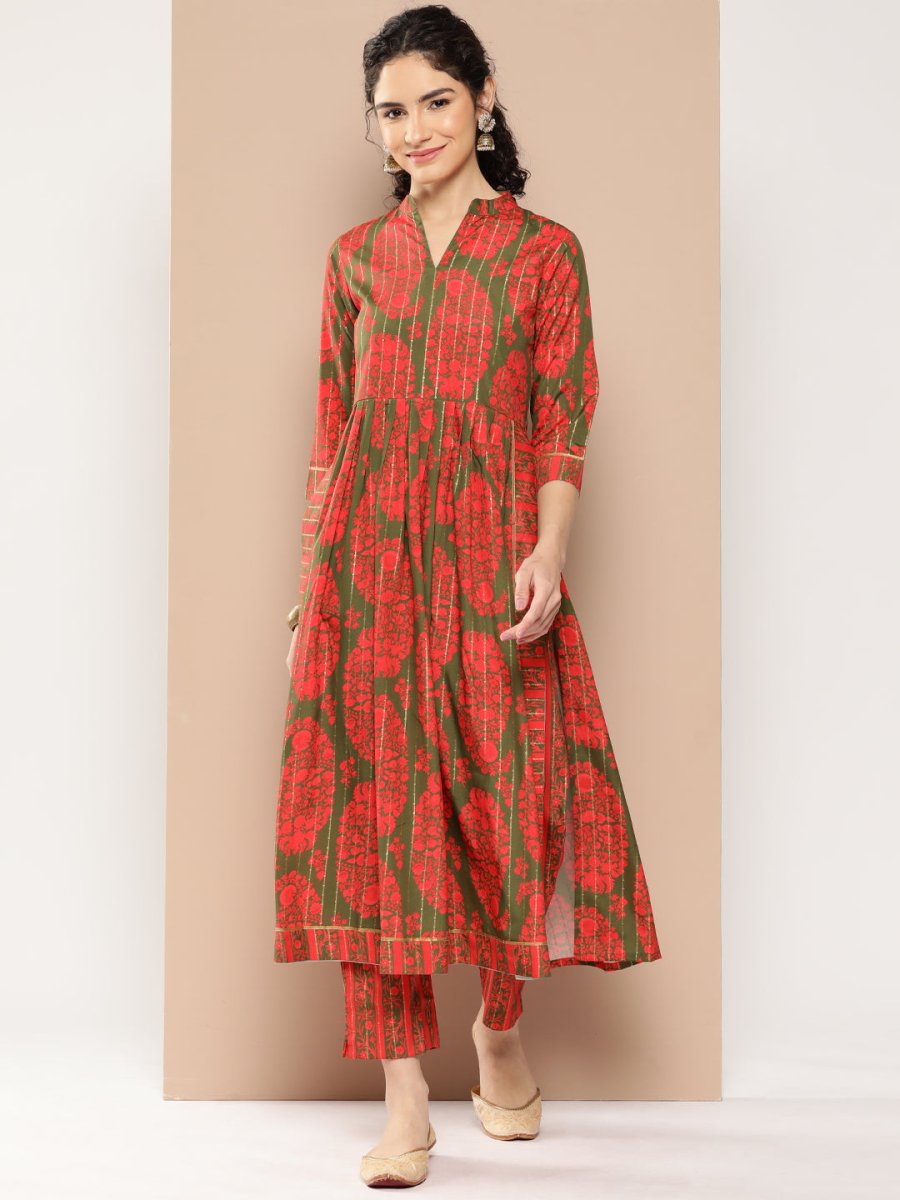 Ahalyaa Women Floral Printed Pleated Gotta Patti Kurta with Trousers