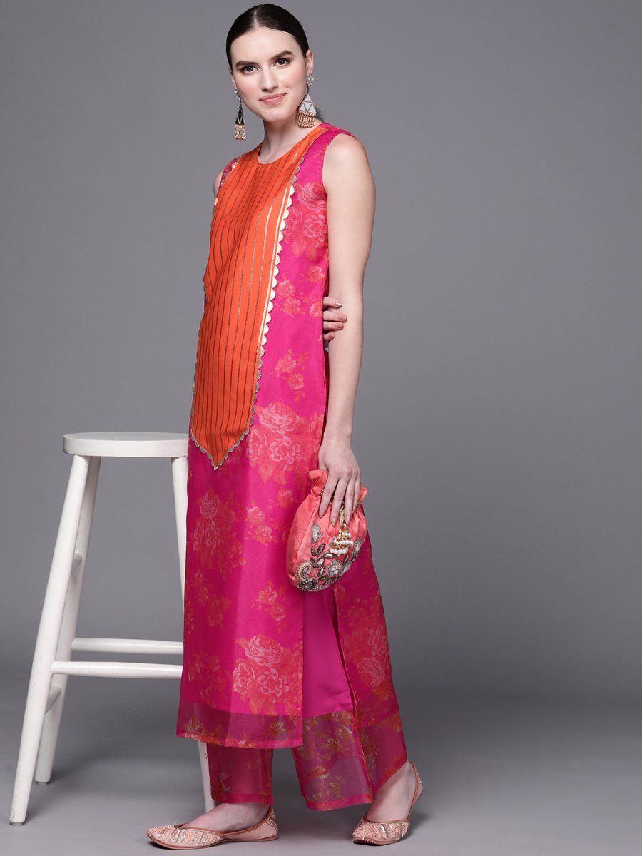 Ahalyaa Women Pink Floral Printed Gotta Patti Kurta with Palazzos