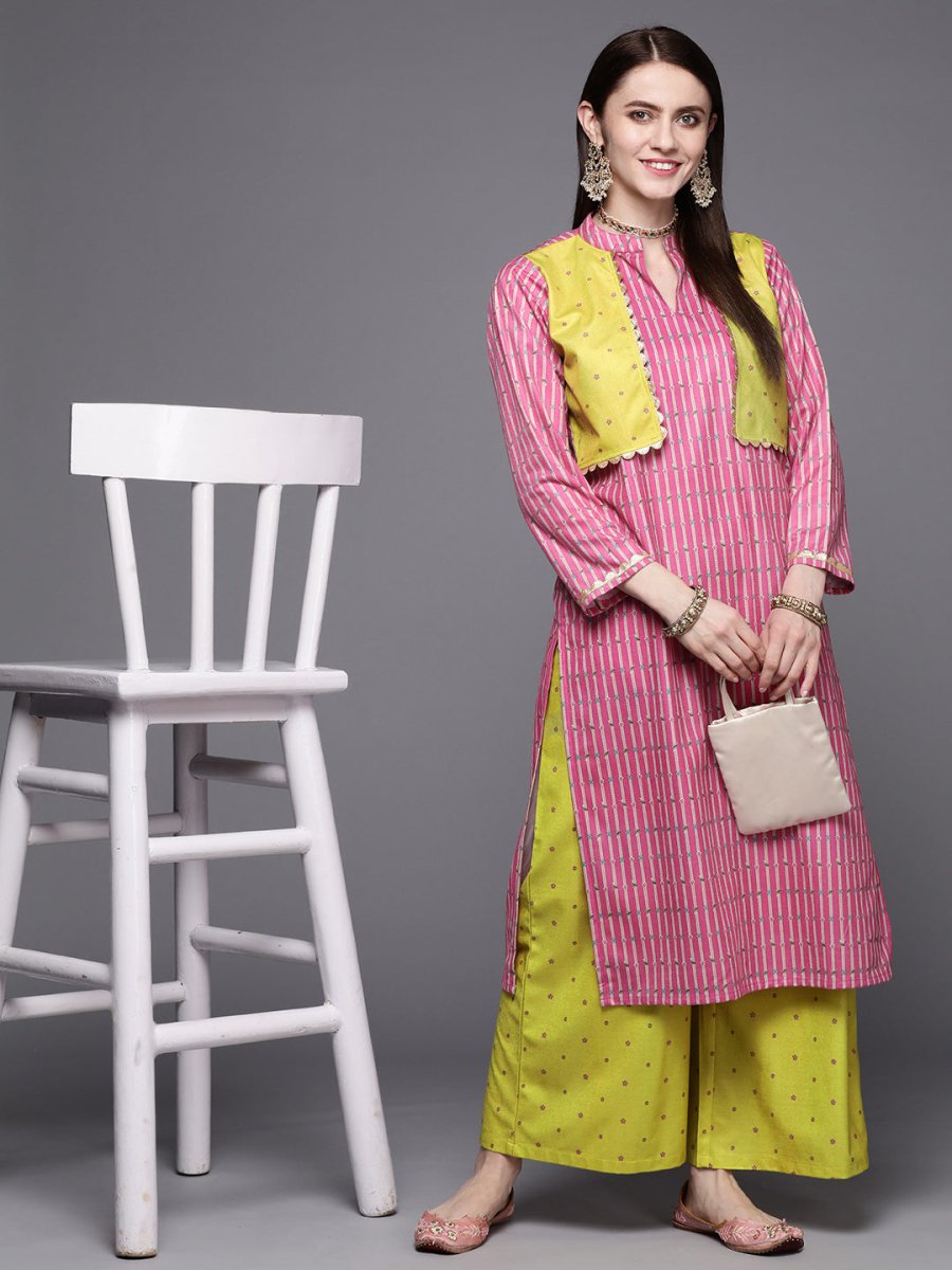 Ahalyaa Women Pink Velvet Kurta with Palazzo