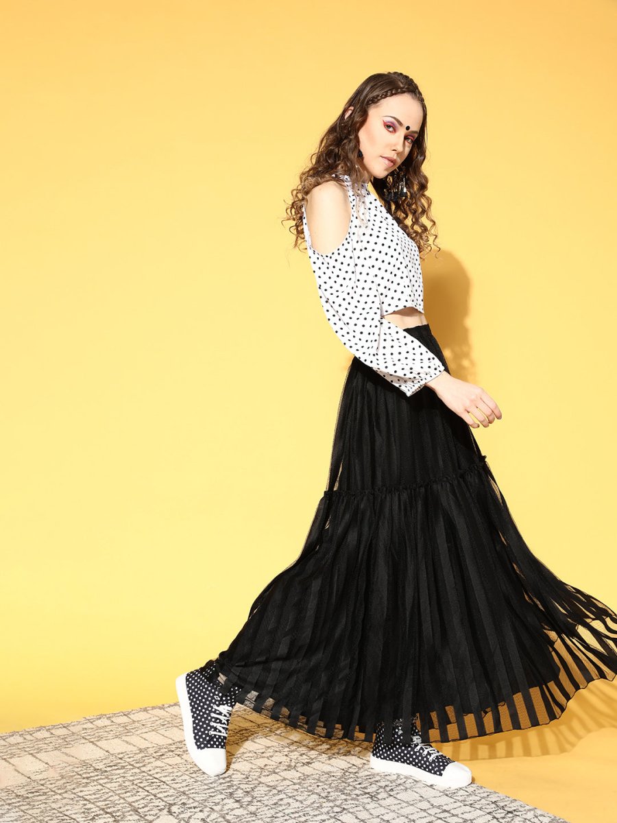 Ahalyaa Women White & Black Printed Top & Skirt