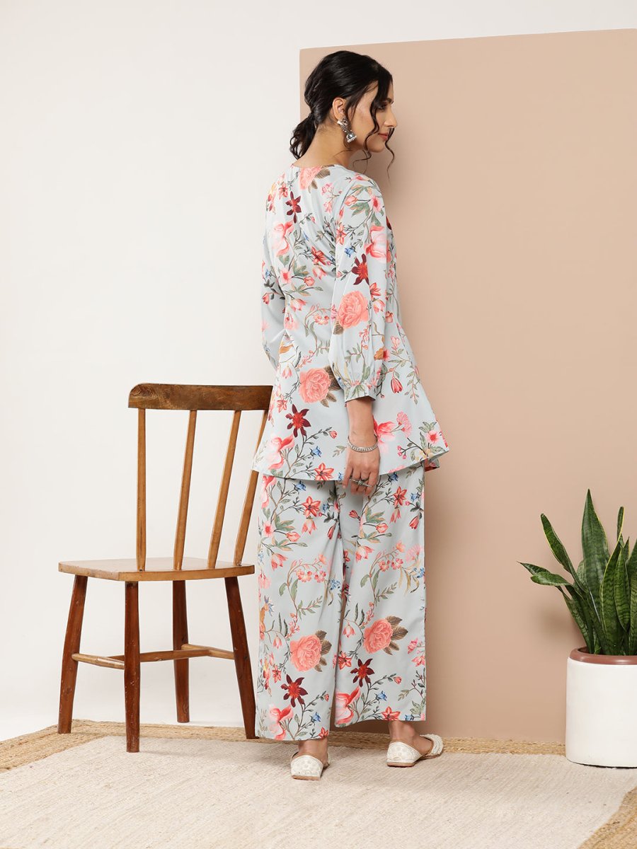 Ahalyaa Women Floral Print Crepe Co-Ords