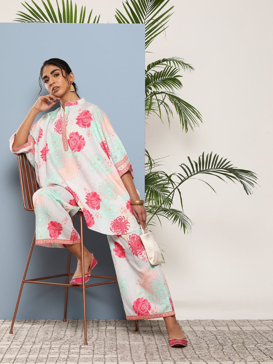Ahalyaa Women Floral Print Crepe Co-Ords