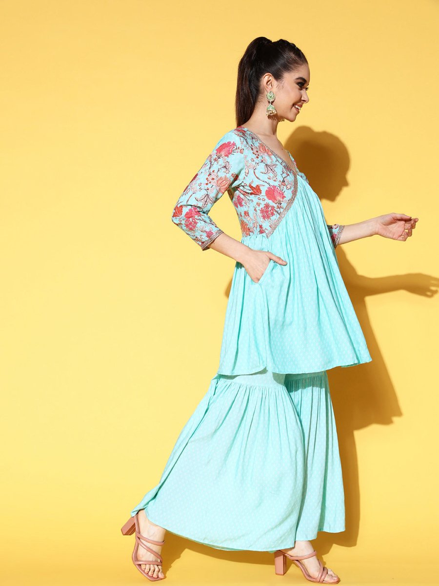 Ahalyaa Women Floral Printed Pleated Kurti with Sharara