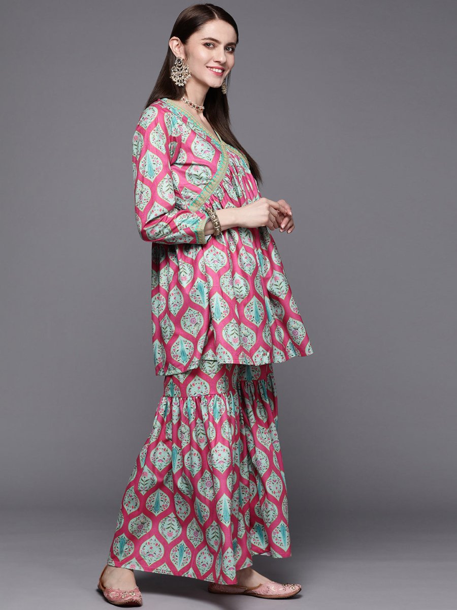 Ahalyaa Women Pink Ethnic Motifs Gotta Patti Velvet Kurta with Palazzos