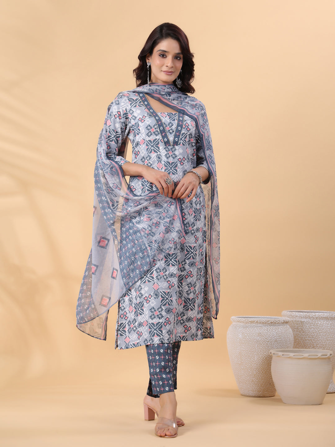 Janasya Regular Biscuit Slub Grey Gemometric Square Neck Kurta,Bottom & Dupatta