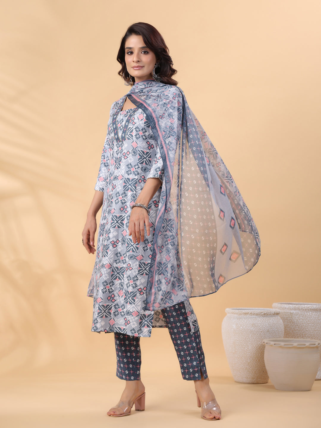 Janasya Regular Biscuit Slub Grey Gemometric Square Neck Kurta,Bottom & Dupatta