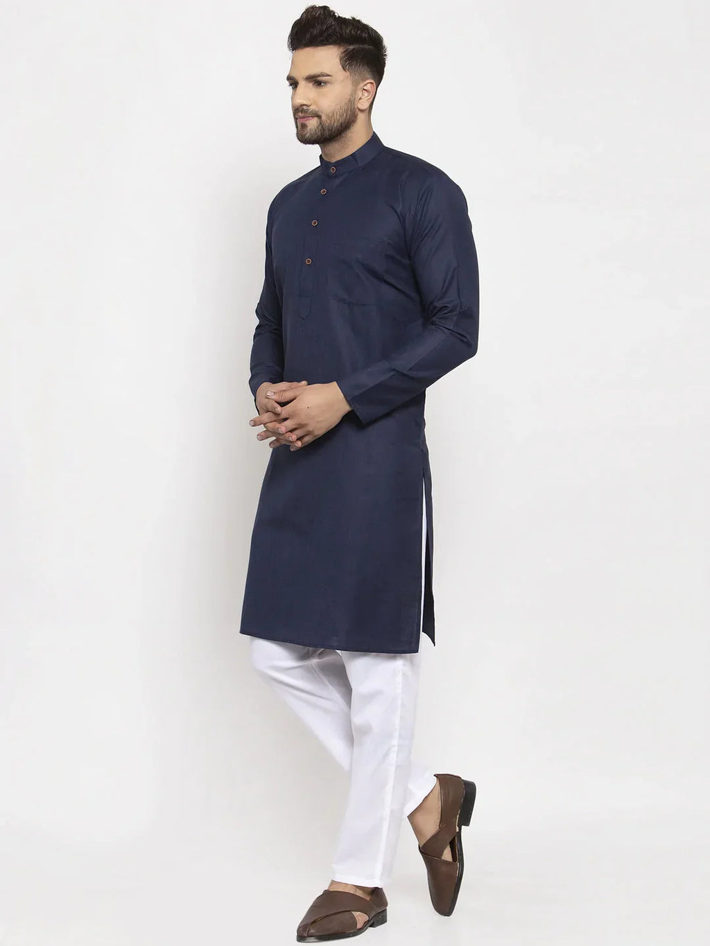 Jompers Men's Navy-Blue & White Solid Kurta with Churidar