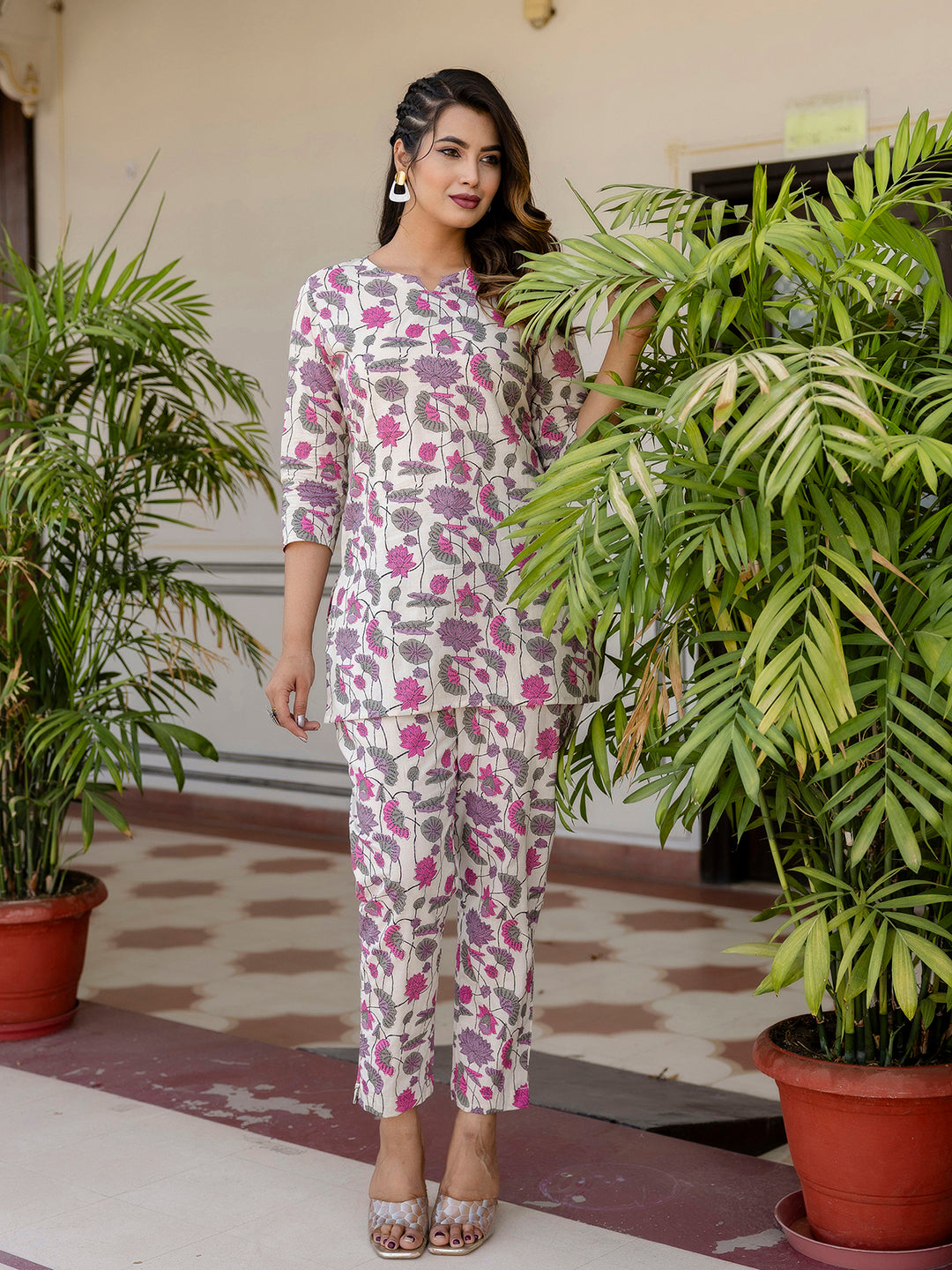 Antaran Off White Pure Cotton Floral Printed Co Ord Set