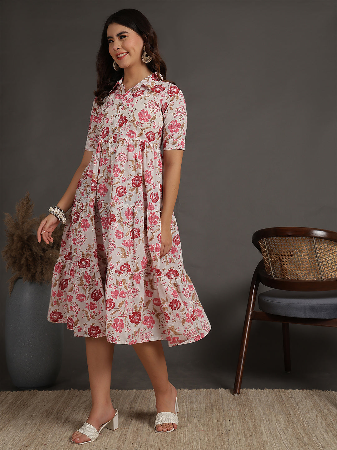 Antaran White Pure Cotton Tiered Floral Printed Dress